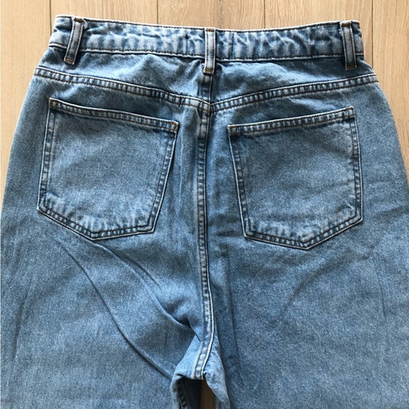 ASOS High Waisted Light Wash Blue Jeans 28/38 - Picture 4 of 10